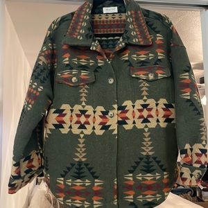 Like new Aztec print shaket. Thick wool (type) warm material. Worn 3x last yr.